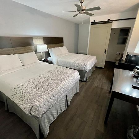 Sunset Motel Waterloo Εξωτερικό φωτογραφία