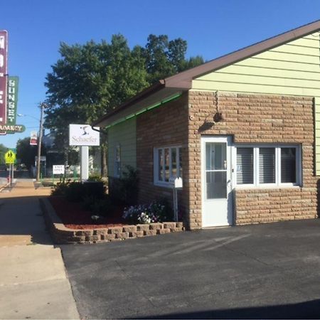 Sunset Motel Waterloo Εξωτερικό φωτογραφία