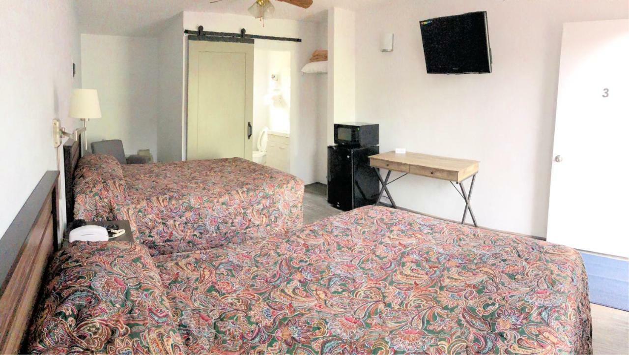 Sunset Motel Waterloo Εξωτερικό φωτογραφία